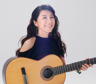 小野リサ　ブラジル　ボサノヴァ　ギター　ヴォーカル